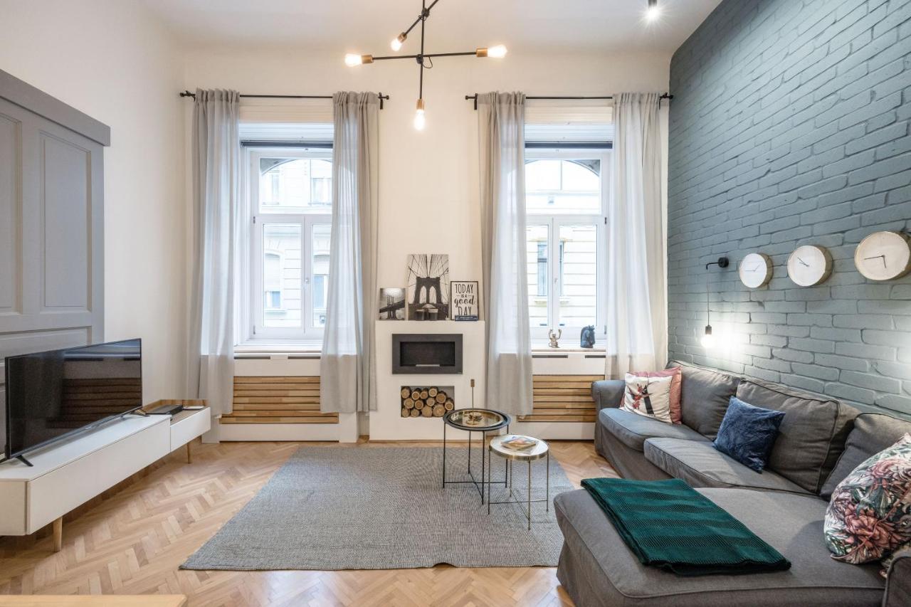 Industrial Fantasy Apartment Budapeşte Dış mekan fotoğraf